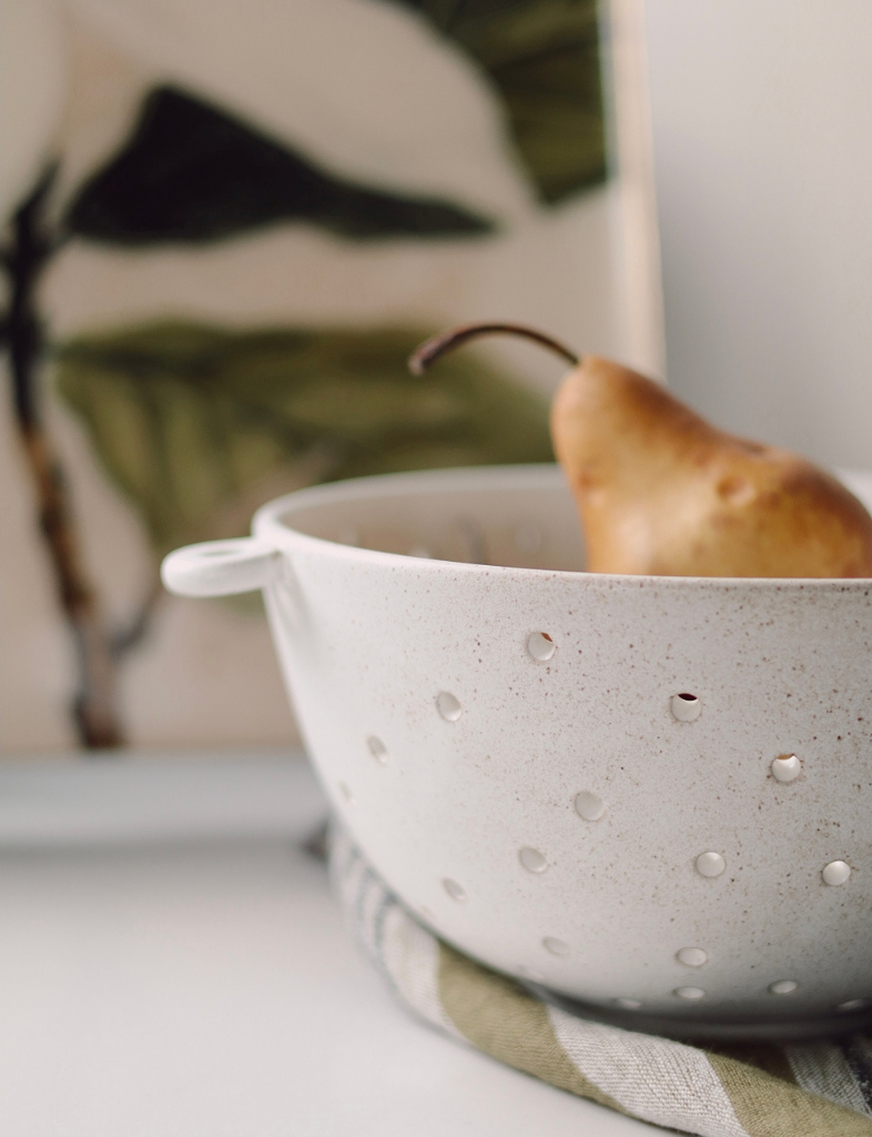 Stoneware Colander