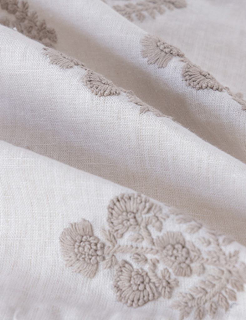 Flores Linen Pillow
