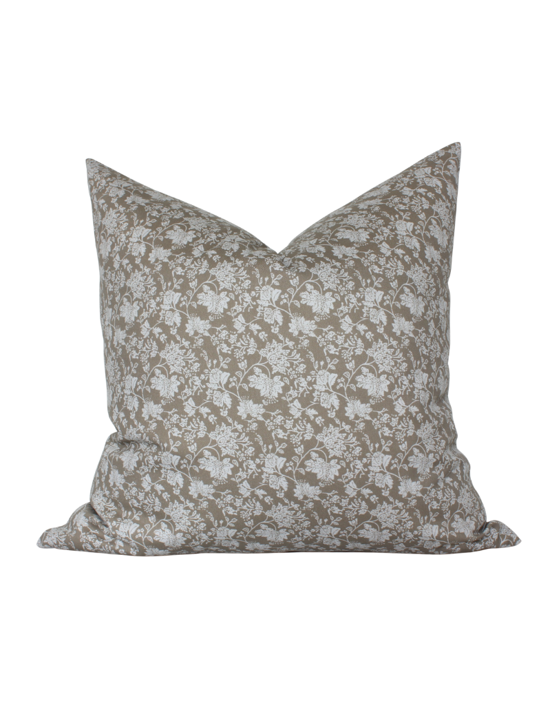 Elise Pillow