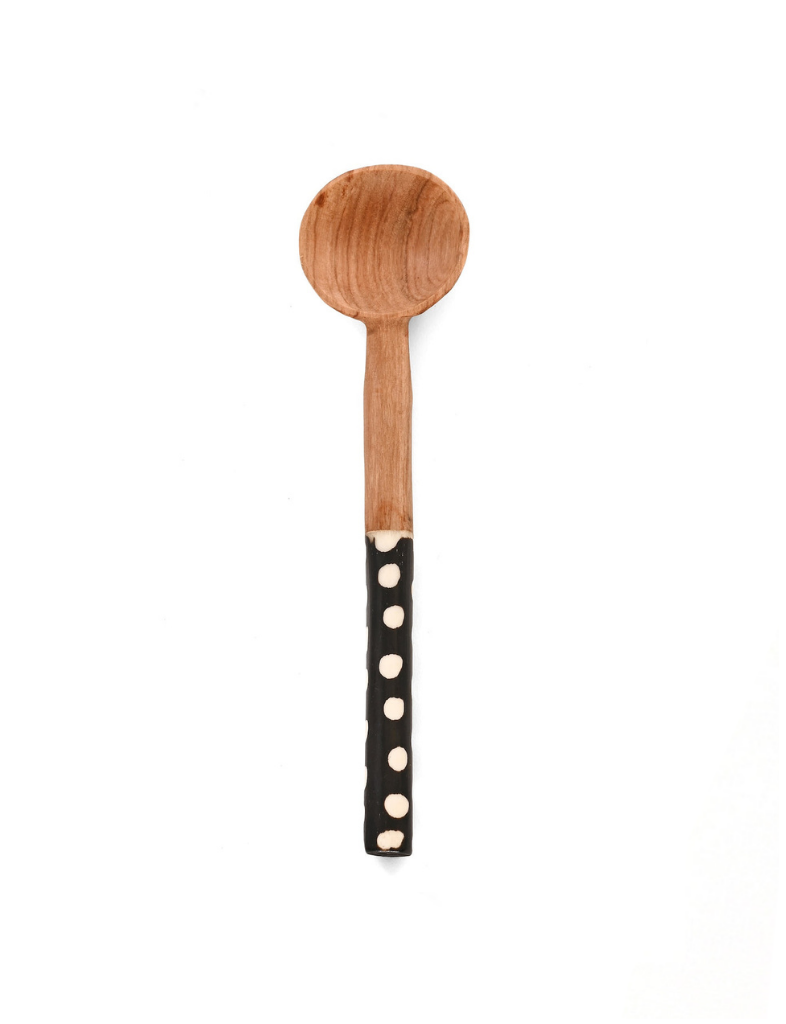 White Dot Scoop