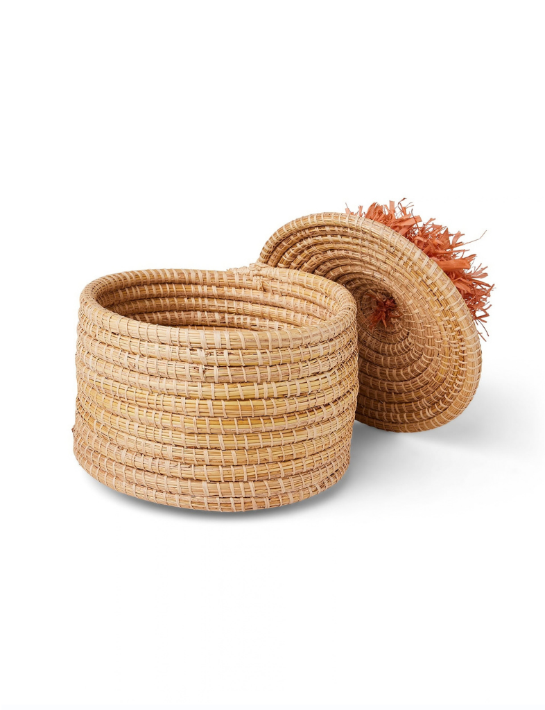 Lidded Pom Pom Basket